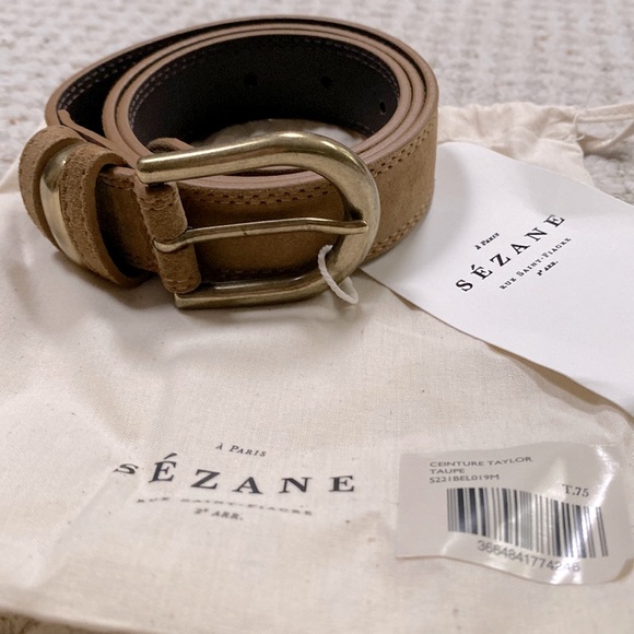 Sezane Accessories - NWOT Sézane Taylor Belt in Taupe Suede Leather Sz 75 cm